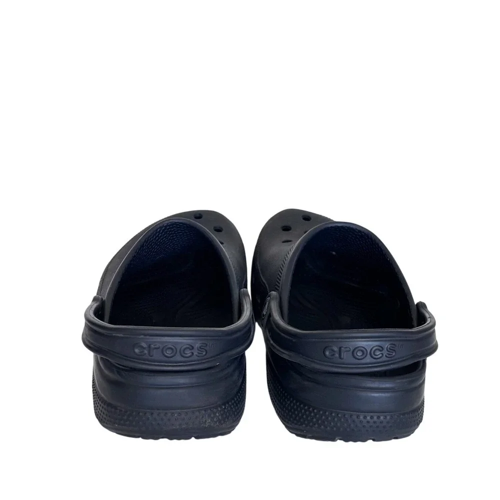 CROCS Classic Clog in Navy/Black